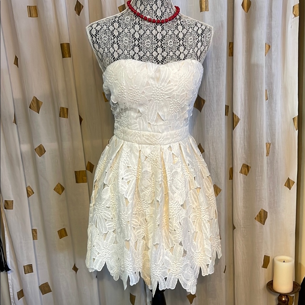 Sans Souci Cream Strapless Sundress for Weddings